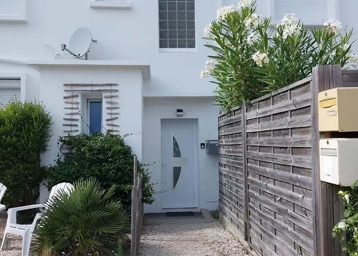 La Playa, Neuf, Classe 4 Etoiles,Proximite Plage, Parking