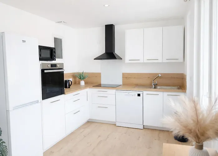 La Playa, Refait A Neuf, Proximite Plage, Parking *